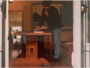 Andrew Linton cutting one of his first designs in 1998